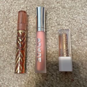 Lip bundle of 2 glosses & 1 lipstick